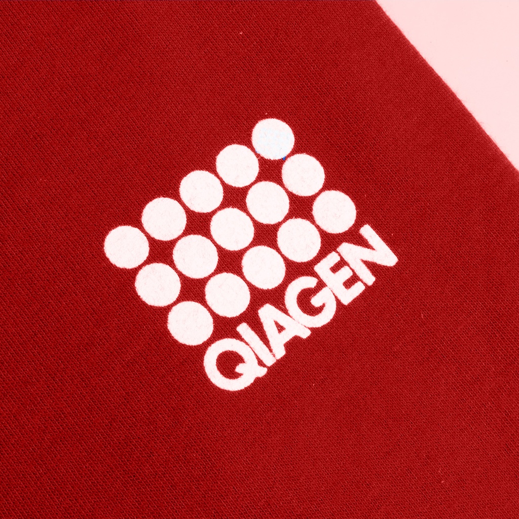 T-shirt_Seeing_is_believing_red